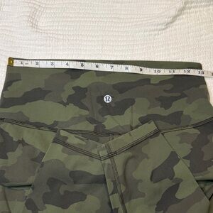 Lululemon Camo Ankle Leggings